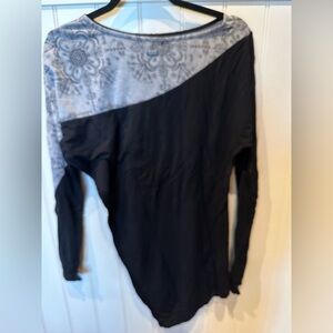 SMASH! Ladies Women’s Size Small Black & Patterned Grey Long  Sleeve Shi…